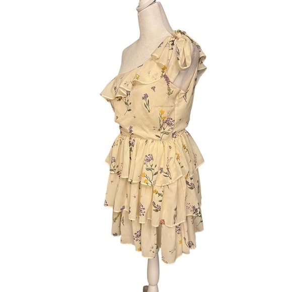 Lulus Women Perfect Posy Cream Floral Print One-Shoulder Ruffled Mini Dress Sz M - Picture 4 of 9